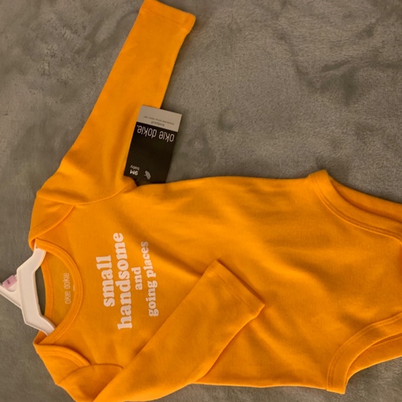 Onsie - Picture 3 of 3